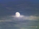 La Luna escapando de la niebla  Reducc.jpg